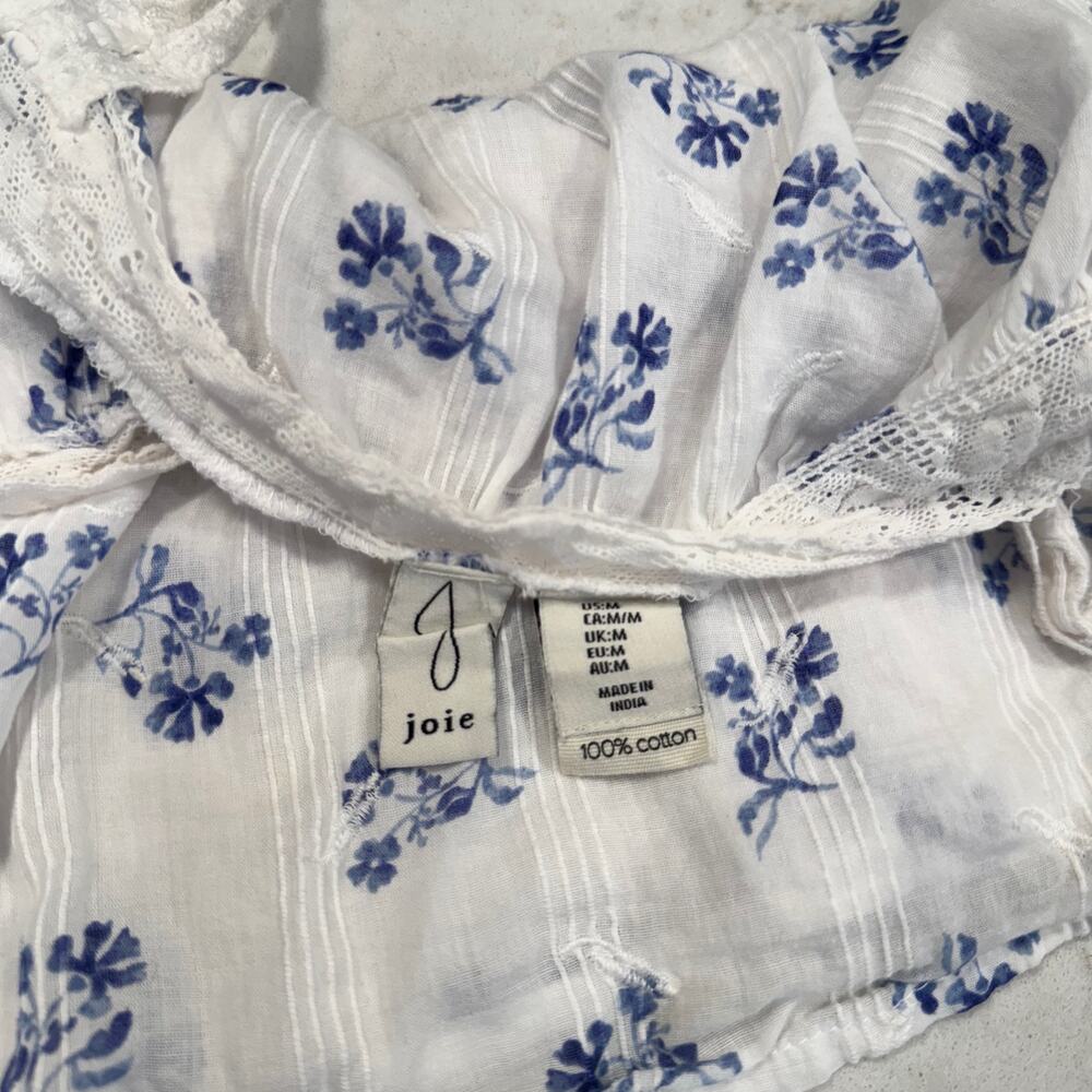 Joie White Blue Ditsy Floral Lace Strap Pintuck Crop Top Cottagecore M Cruise - Picture 4 of 12